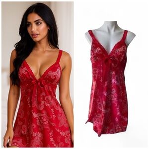 Enchanting Women’s Knee Length Red Paisley Print & Lace Negligee Large Valentine